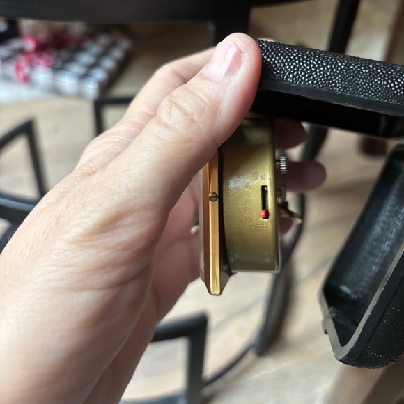 Mid Century Equity Black Gold Clamshell Travel Alarm Clock Folding Case Taiwan - Picture 4 of 13